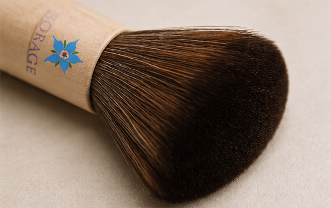 BORAGE Sakura treatment brush bristle and handle detail